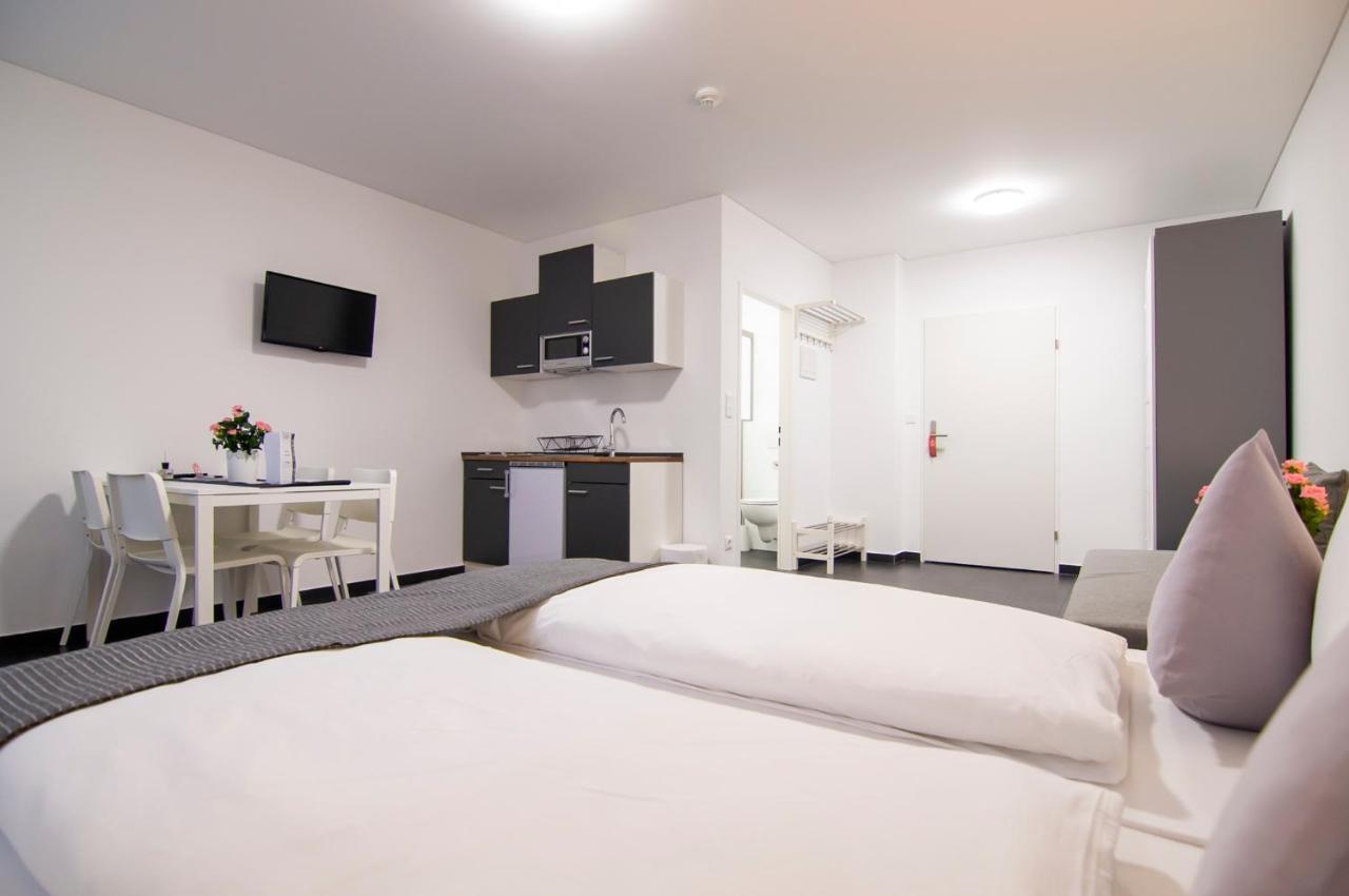 Hotel L201 - 24H Self-Check In Габлиц Экстерьер фото